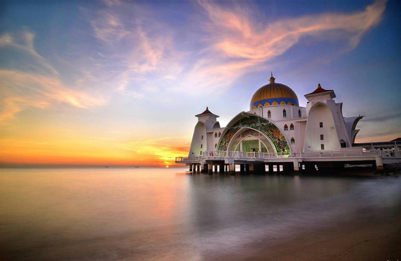 Atlantis Residence Melaka Extérieur photo